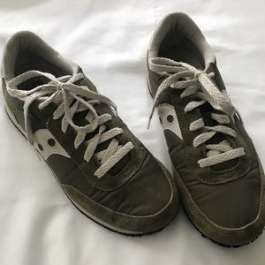 Retro Green Saucony Sneakers